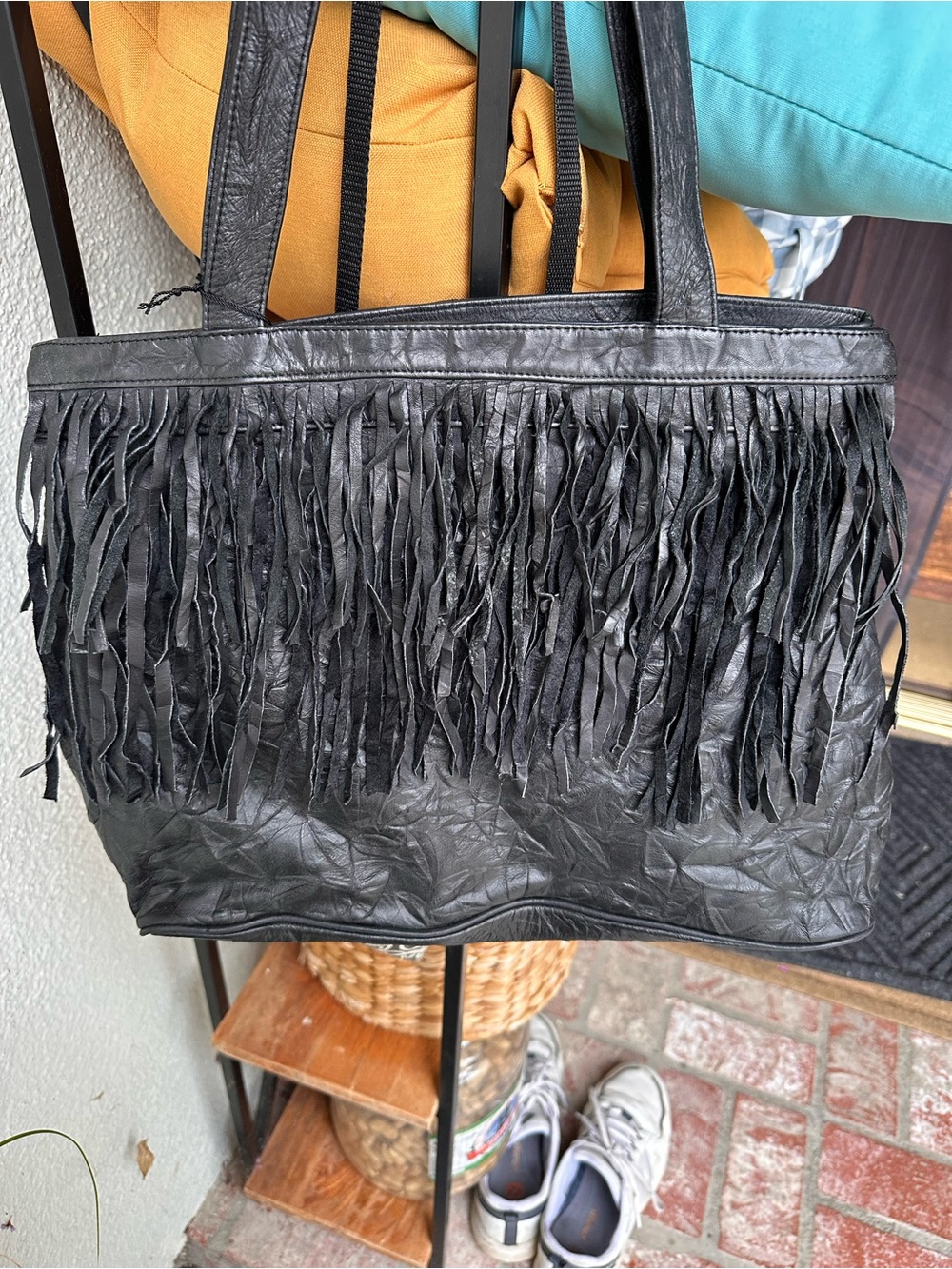 Brio handbag 100% leather from Korea vintage, hardly used it all like new